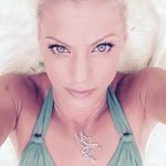Julie Perrin - @perrinjuly - Instagram