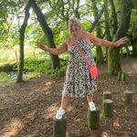 Julie Preece - @julie.preece.59 - Instagram