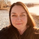 Julie Read - @casareadco - Instagram