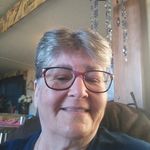 Julie Redden - @redden4913 - Instagram