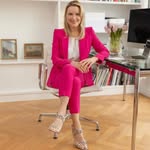 Julie Ruby - @julietruby_fx - Instagram