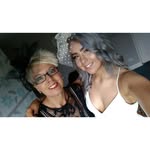 Julie Rue - @julierue123 - Instagram