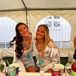Julie Ruenes - @julieruenes - Instagram