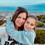 Julie Schaus - Facebook