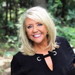 Julie Sharp - @juliesharp_ - Instagram