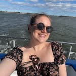 Julie - @julieshelley_ - Instagram