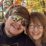Julie Simonson - @julie.simonson.98 - Instagram