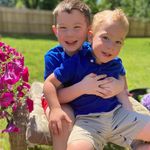 Julie Snell - @julieann31 - Instagram