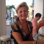Julie Snell 🇺🇦 - @juliesnell44 - Instagram