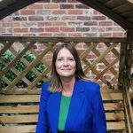 Julie Speight - @julie.speight - Instagram