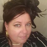 Julie Spry - @julie.spry.14 - Instagram