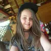 Julia stankiewicz - @jucia220 - TikTok