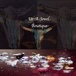 Julie Streeter - @urajewelboutique - Instagram