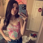 @julie_surface18 - Instagram