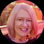 Julie Tullis - @julietullis333 - Instagram