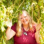 Julie | Weaver | Meditation| Sisterhood| Circles| Retreats| - @juliehillwisdom - Instagram
