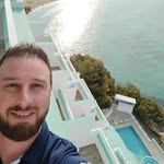 Julien Gomez - @julien.gomez.16547 - Instagram