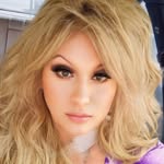 Julie Hampton - @julie1texas - Instagram
