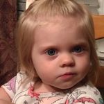 Julie Moss - @julie.moss.501 - Instagram