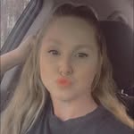 Julie Winn - @julie.9886 - Instagram