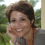 Juliette Constantinou Hall - @hall_juliette - Instagram