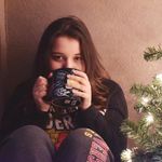Juliette Warner - @jewels_for_julie - Instagram