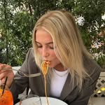 Juliettewise - @_julieatsss - Instagram