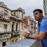 Julio Cisneros - @cesar.deleon1 - Instagram