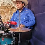 Julio Lazo - @julio.lazo.7374 - Instagram