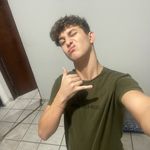 Julio Ludwig - @locked.julio - Instagram