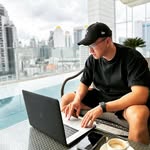 Dickson Julius - @dicksonjuliusfx - Instagram