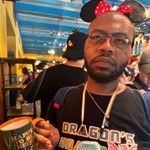 Julius Dillon Blue - @julius.blue.35 - Instagram