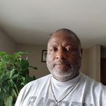 Julius Gibson - @julius.gibson.39 - Instagram
