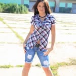 katiejohnson - @juliusherbert492020 - Instagram