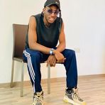 Julius Raymond - Facebook