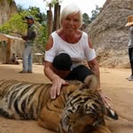 June Davies - @junedavies77 - Instagram