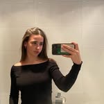 @junehermans - Instagram