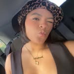 June - @junetarrats - Instagram