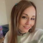 Becca - @junewolfff - Instagram