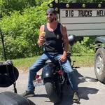Justin Ayers - @plaidpenguin91 - Instagram