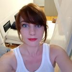 justine b - @justinebeard9 - Instagram