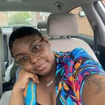 Justine Burke - @jay_tanae - Instagram