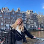 Justine Hébert - Facebook