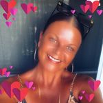 Justine Hurst - @auntie_jus - Instagram
