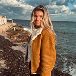 justine leenarts - @justineleenarts - Instagram