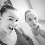 Justine et Manon CHAUVEL 🇫🇷 - @justine_manon_chauvel_danse - Instagram