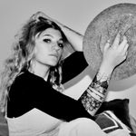 Kailey Carter - @knicophotography - Instagram