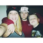 Kaitlin Gray - @momwifemyself - Instagram