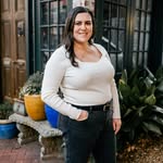Kaitlin McDonnell - @kaitlinmcd17 - Instagram