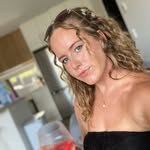 Kaitlin Reid - @kaitlinrreid - Instagram